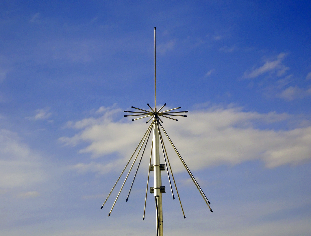 VS2000N discone antenna